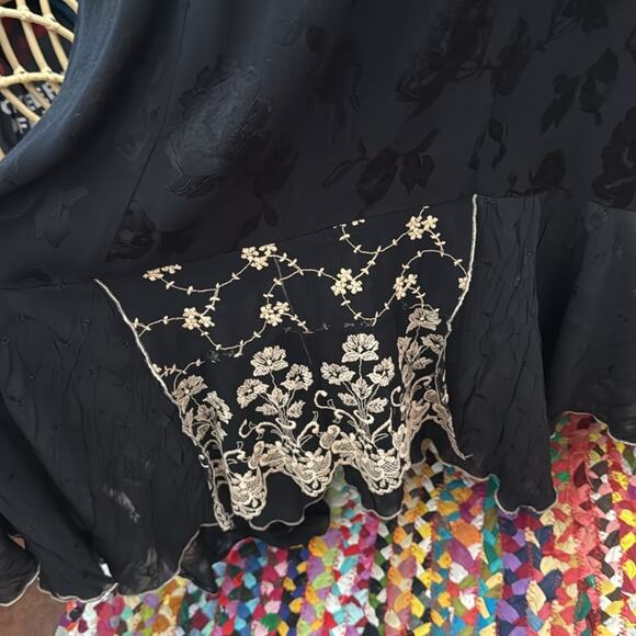 Vintage Unbranded Black Satin Damask Lace Trim Maxi Skirt - Picture 3 of 6